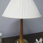 639 8299 Bordslampa